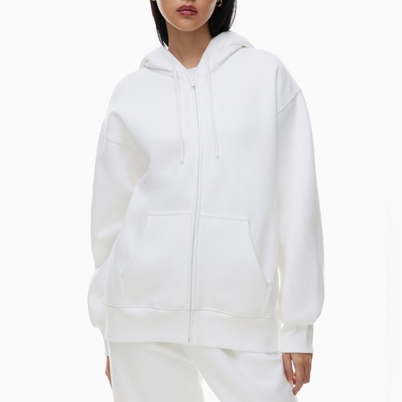 Aritzia Tops - Aritzia Hoodie